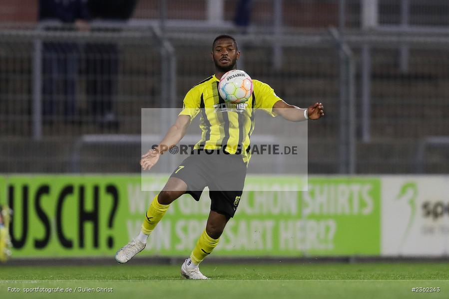 Ben Kouame, Stadion am Schönbusch, Aschaffenburg, 28.04.2023, sport, action, Fussball, BFV, 34. Spieltag, Regionalliga Bayern, DJK, SVA, DJK Vilzing, SV Viktoria Aschaffenburg - Bild-ID: 2362243