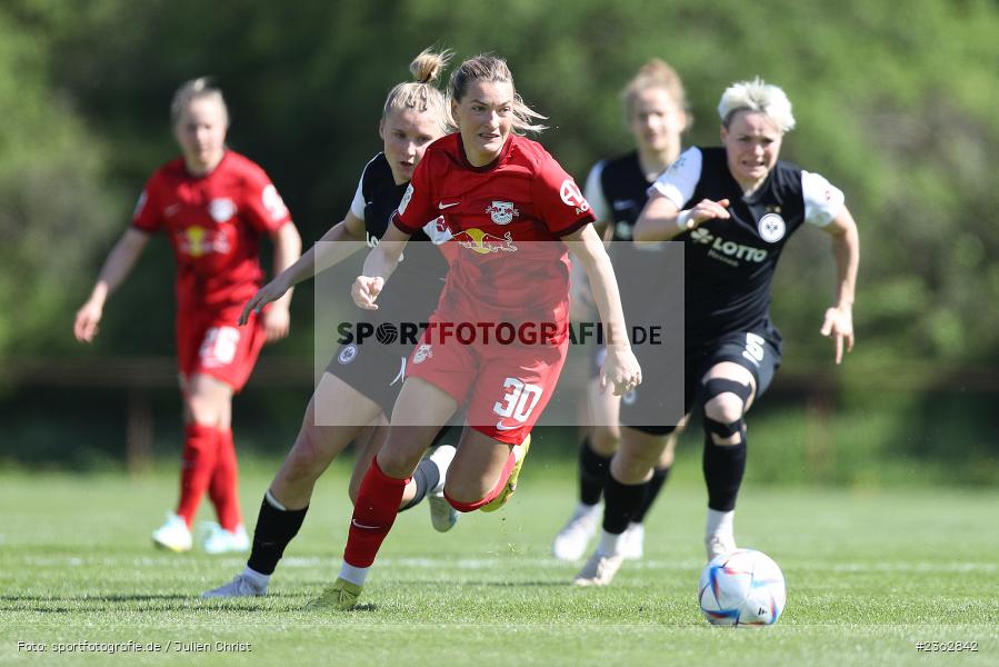 Medina Desic, Riederwaldstadion, Frankfurt, 30.04.2023, sport, action, Fussball, DFB, 22. Spieltag, 2. Frauen-Bundesliga, RBL, SGE, RB Leipzig, Eintracht Frankfurt II - Bild-ID: 2362842 Medina Desic, Riederwaldstadion, Frankfurt, 30.04.2023, sport, action, Fussball, DFB, 22. Spieltag, 2. Frauen-Bundesliga, RBL, SGE, RB Leipzig, Eintracht Frankfurt II - Bild-ID: 2362842
