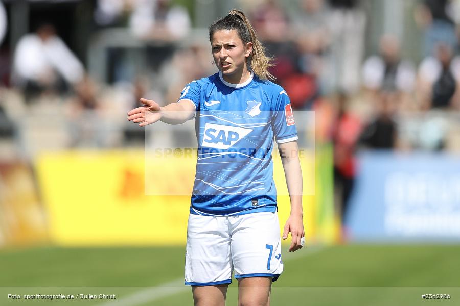 Chantal Hagel, Stadion am Brentanobad, Frankfurt, 30.04.2023, sport, action, Fussball, DFB, 18. Spieltag, FLYERALARM Frauen-Bundesliga, TSG, SGE, TSG Hoffenheim, Eintracht Frankfurt - Bild-ID: 2362986 Chantal Hagel, Stadion am Brentanobad, Frankfurt, 30.04.2023, sport, action, Fussball, DFB, 18. Spieltag, FLYERALARM Frauen-Bundesliga, TSG, SGE, TSG Hoffenheim, Eintracht Frankfurt - Bild-ID: 2362986