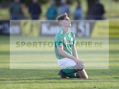 Fotos von TSV Karlburg II - FC Gössenheim auf sportfotografie.de