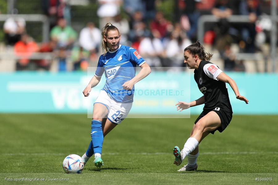 Sarai Linder, Stadion am Brentanobad, Frankfurt, 30.04.2023, sport, action, Fussball, DFB, 18. Spieltag, FLYERALARM Frauen-Bundesliga, TSG, SGE, TSG Hoffenheim, Eintracht Frankfurt - Bild-ID: 2363013 Sarai Linder, Stadion am Brentanobad, Frankfurt, 30.04.2023, sport, action, Fussball, DFB, 18. Spieltag, FLYERALARM Frauen-Bundesliga, TSG, SGE, TSG Hoffenheim, Eintracht Frankfurt - Bild-ID: 2363013