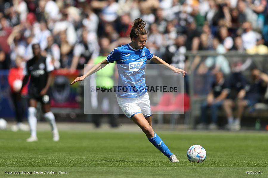 Franziska Harsch, Stadion am Brentanobad, Frankfurt, 30.04.2023, sport, action, Fussball, DFB, 18. Spieltag, FLYERALARM Frauen-Bundesliga, TSG, SGE, TSG Hoffenheim, Eintracht Frankfurt - Bild-ID: 2363047 Franziska Harsch, Stadion am Brentanobad, Frankfurt, 30.04.2023, sport, action, Fussball, DFB, 18. Spieltag, FLYERALARM Frauen-Bundesliga, TSG, SGE, TSG Hoffenheim, Eintracht Frankfurt - Bild-ID: 2363047