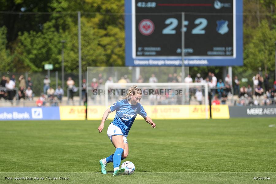 Sarai Linder, Stadion am Brentanobad, Frankfurt, 30.04.2023, sport, action, Fussball, DFB, 18. Spieltag, FLYERALARM Frauen-Bundesliga, TSG, SGE, TSG Hoffenheim, Eintracht Frankfurt - Bild-ID: 2363154 Sarai Linder, Stadion am Brentanobad, Frankfurt, 30.04.2023, sport, action, Fussball, DFB, 18. Spieltag, FLYERALARM Frauen-Bundesliga, TSG, SGE, TSG Hoffenheim, Eintracht Frankfurt - Bild-ID: 2363154