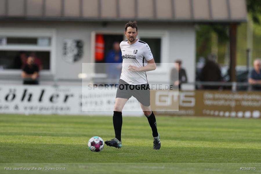 Tobias Wießmann, Sportgelände, Karlburg, 04.05.2023, sport, action, Fussball, BFV, Kreisliga Würzburg, HOM, TSV, TSV Homburg, TSV Karlburg II - Bild-ID: 2363170