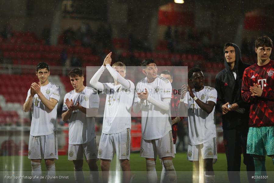 FLYERALARM Arena, Würzburg, 05.05.2023, sport, action, Fussball, BFV, 35. Spieltag, Regionalliga Bayern, FCB, FWK, FC Bayern München II, FC Würzburger Kickers - Bild-ID: 2363301