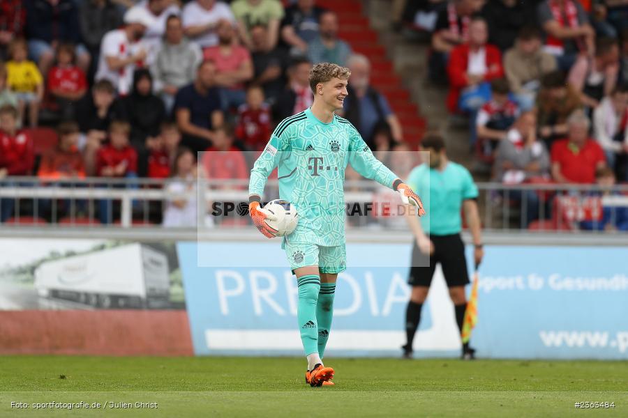 Johannes Schenk, FLYERALARM Arena, Würzburg, 05.05.2023, sport, action, Fussball, BFV, 35. Spieltag, Regionalliga Bayern, FCB, FWK, FC Bayern München II, FC Würzburger Kickers - Bild-ID: 2363484