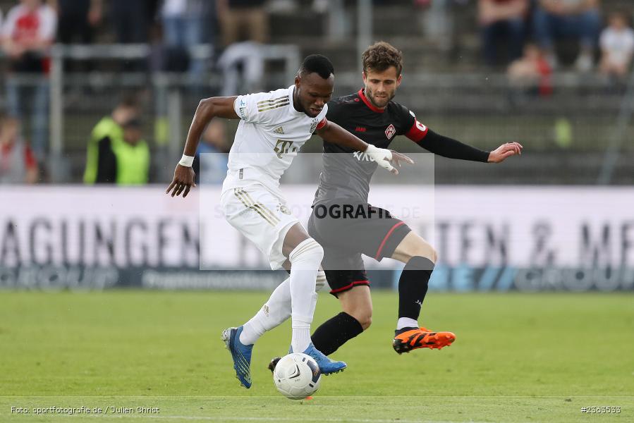 Desire Sebge Azankpo, FLYERALARM Arena, Würzburg, 05.05.2023, sport, action, Fussball, BFV, 35. Spieltag, Regionalliga Bayern, FCB, FWK, FC Bayern München II, FC Würzburger Kickers - Bild-ID: 2363533