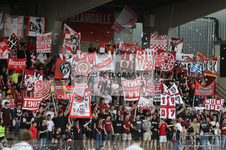 B-Block Würzburg, Stimmung, Banner, Transparent, Fahnen, Fans, FLYERALARM Arena, Würzburg, 05.05.2023, sport, action, Fussball, BFV, 35. Spieltag, Regionalliga Bayern, FCB, FWK, FC Bayern München II, FC Würzburger Kickers - Bild-ID: 2363551 B-Block Würzburg, Stimmung, Banner, Transparent, Fahnen, Fans, FLYERALARM Arena, Würzburg, 05.05.2023, sport, action, Fussball, BFV, 35. Spieltag, Regionalliga Bayern, FCB, FWK, FC Bayern München II, FC Würzburger Kickers - Bild-ID: 2363551