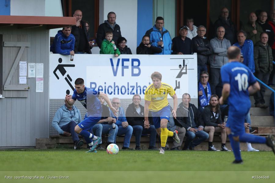 Julian Siegler, Sportgelände, Reicholzheim, 12.05.2023, sport, action, Fussball, Kreisliga TBB, bfv, FC Hundheim-Stenibach, VfB Reicholzheim - Bild-ID: 2364368 Julian Siegler, Sportgelände, Reicholzheim, 12.05.2023, sport, action, Fussball, Kreisliga TBB, bfv, FC Hundheim-Stenibach, VfB Reicholzheim - Bild-ID: 2364368