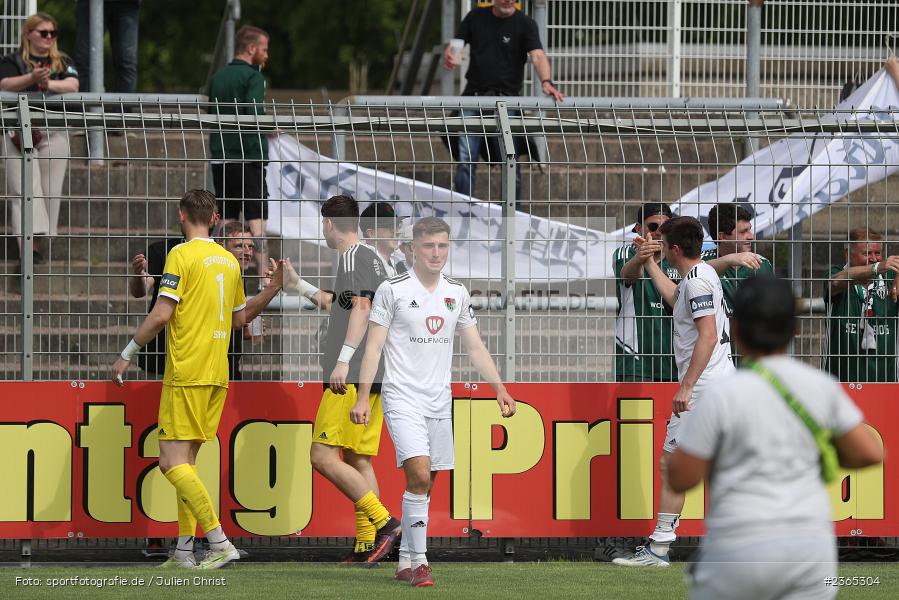 Tim Kraus, Stadion am Schönbusch, Aschaffenburg, 20.05.2023, sport, action, Fussball, BFV, 37. Spieltag, Regionalliga Bayern, FCS, SVA, 1. FC Schweinfurt 05, SV Viktoria Aschaffenburg - Bild-ID: 2365304 Tim Kraus, Stadion am Schönbusch, Aschaffenburg, 20.05.2023, sport, action, Fussball, BFV, 37. Spieltag, Regionalliga Bayern, FCS, SVA, 1. FC Schweinfurt 05, SV Viktoria Aschaffenburg - Bild-ID: 2365304
