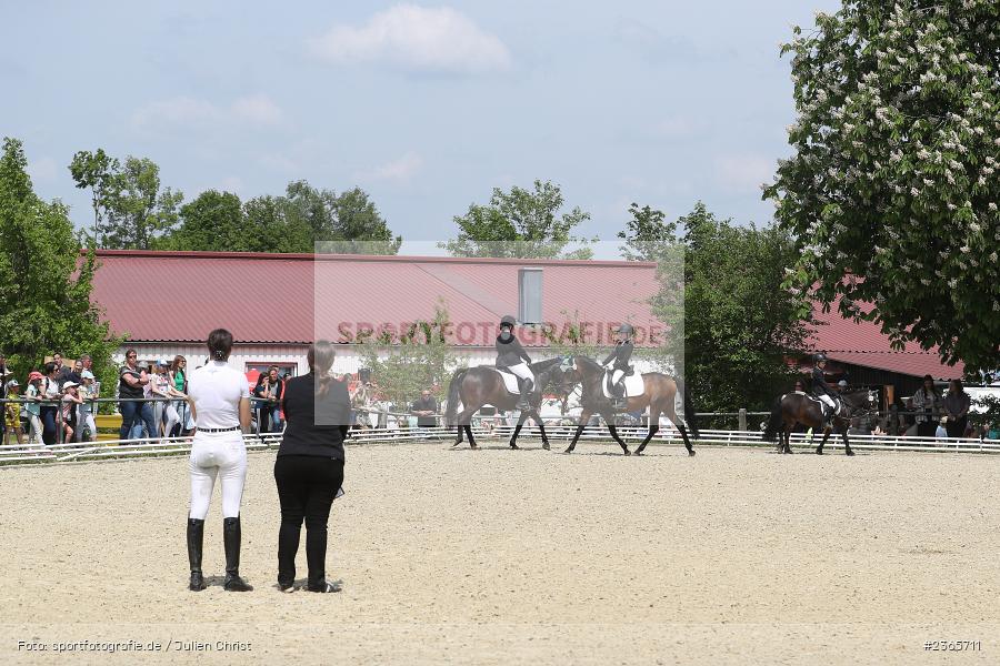Reit- und Fahrverein e.V., Külsheim, 21.05.2023, sport, action, 14 Reiter-WB Schritt - Trab - Galopp, Pferdesport, Reitturnier Külsheim 2023 - Bild-ID: 2365711 Reit- und Fahrverein e.V., Külsheim, 21.05.2023, sport, action, 14 Reiter-WB Schritt - Trab - Galopp, Pferdesport, Reitturnier Külsheim 2023 - Bild-ID: 2365711