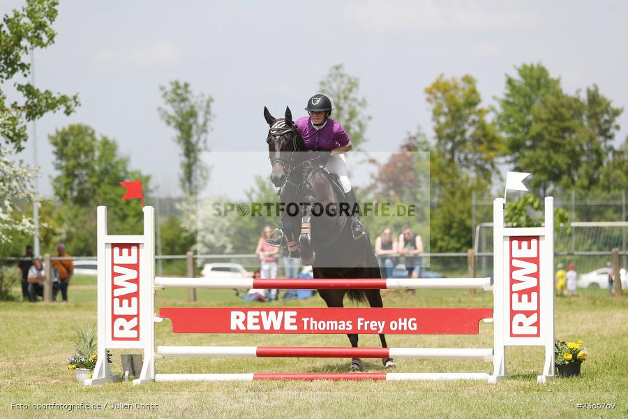 Reit- und Fahrverein e.V., Külsheim, 21.05.2023, sport, action, 06 Springpferdeprüfung Kl.A*, Pferdesport, Reitturnier Külsheim 2023 - Bild-ID: 2365769 Reit- und Fahrverein e.V., Külsheim, 21.05.2023, sport, action, 06 Springpferdeprüfung Kl.A*, Pferdesport, Reitturnier Külsheim 2023 - Bild-ID: 2365769