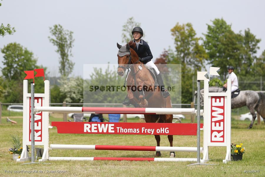 Reit- und Fahrverein e.V., Külsheim, 21.05.2023, sport, action, 03 Springprüfung Kl. A**, Pferdesport, Reitturnier Külsheim 2023 - Bild-ID: 2365917 Reit- und Fahrverein e.V., Külsheim, 21.05.2023, sport, action, 03 Springprüfung Kl. A**, Pferdesport, Reitturnier Külsheim 2023 - Bild-ID: 2365917