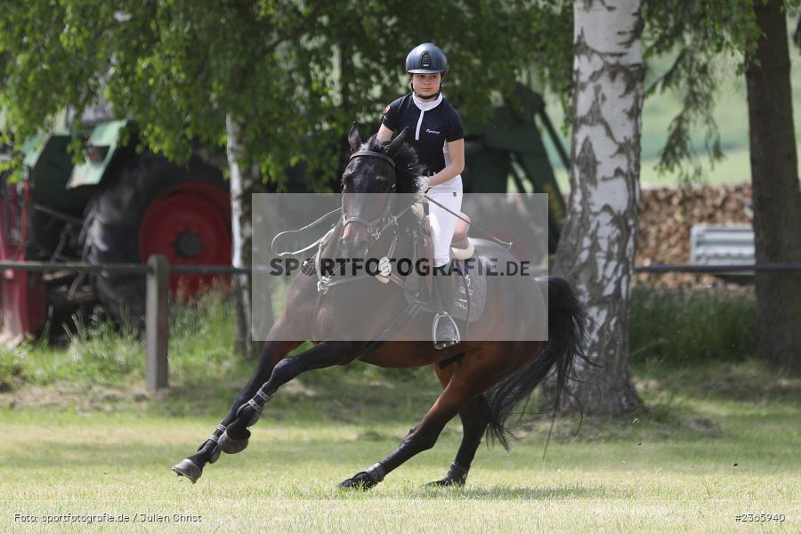 Reit- und Fahrverein e.V., Külsheim, 21.05.2023, sport, action, 03 Springprüfung Kl. A**, Pferdesport, Reitturnier Külsheim 2023 - Bild-ID: 2365940 Reit- und Fahrverein e.V., Külsheim, 21.05.2023, sport, action, 03 Springprüfung Kl. A**, Pferdesport, Reitturnier Külsheim 2023 - Bild-ID: 2365940