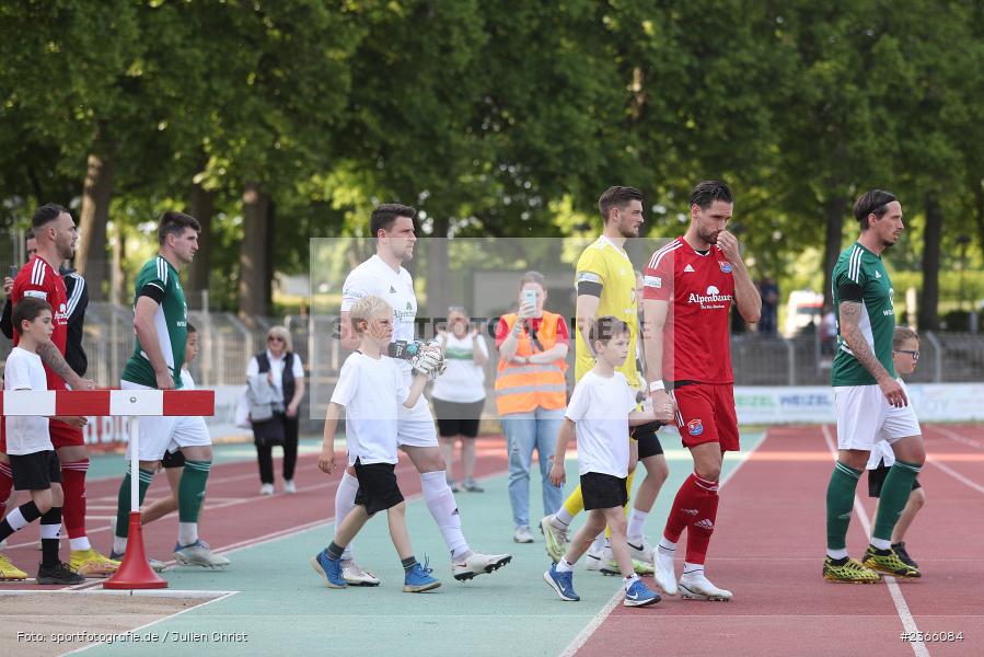 René Vollath, Josef Welzmüller, Sachs-Stadion, Schweinfurt, 26.05.2023, sport, action, BFV, Fussball, 38. Spieltag, Regionalliga Bayern, UHG, FC05, SpVgg Unterhaching, 1. FC Schweinfurt - Bild-ID: 2366084 René Vollath, Josef Welzmüller, Sachs-Stadion, Schweinfurt, 26.05.2023, sport, action, BFV, Fussball, 38. Spieltag, Regionalliga Bayern, UHG, FC05, SpVgg Unterhaching, 1. FC Schweinfurt - Bild-ID: 2366084