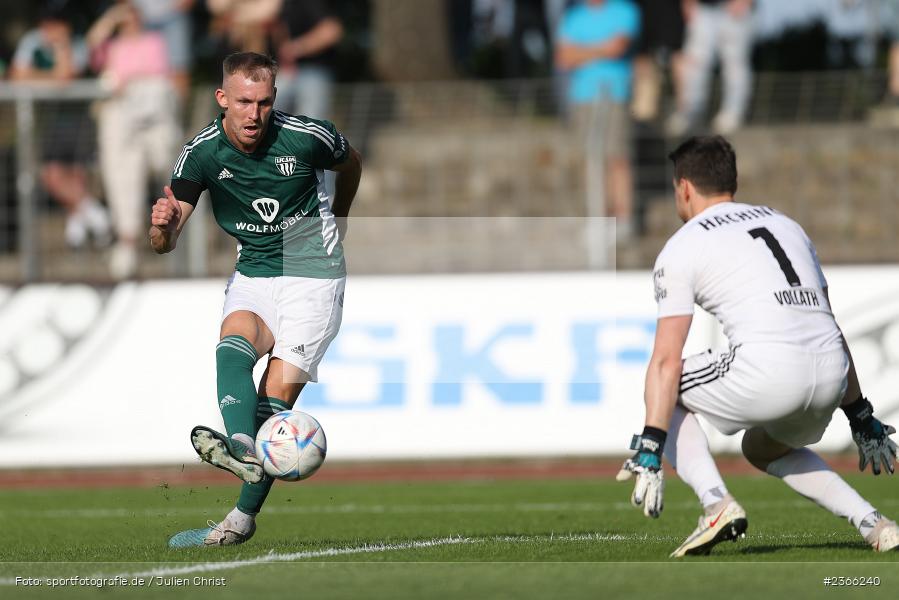 Benjamin Hadžić, Sachs-Stadion, Schweinfurt, 26.05.2023, sport, action, BFV, Fussball, 38. Spieltag, Regionalliga Bayern, UHG, FC05, SpVgg Unterhaching, 1. FC Schweinfurt - Bild-ID: 2366240 Benjamin Hadžić, Sachs-Stadion, Schweinfurt, 26.05.2023, sport, action, BFV, Fussball, 38. Spieltag, Regionalliga Bayern, UHG, FC05, SpVgg Unterhaching, 1. FC Schweinfurt - Bild-ID: 2366240