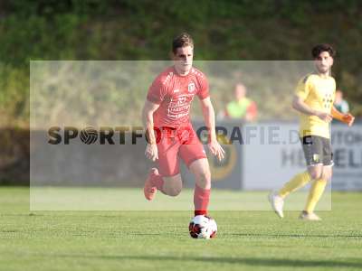 Fotos von FC Fuchsstadt - SpVgg Bayern Hof auf sportfotografie.de