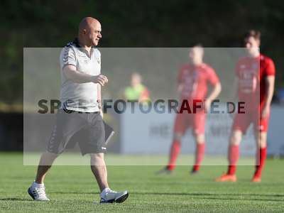 Fotos von FC Fuchsstadt - SpVgg Bayern Hof auf sportfotografie.de
