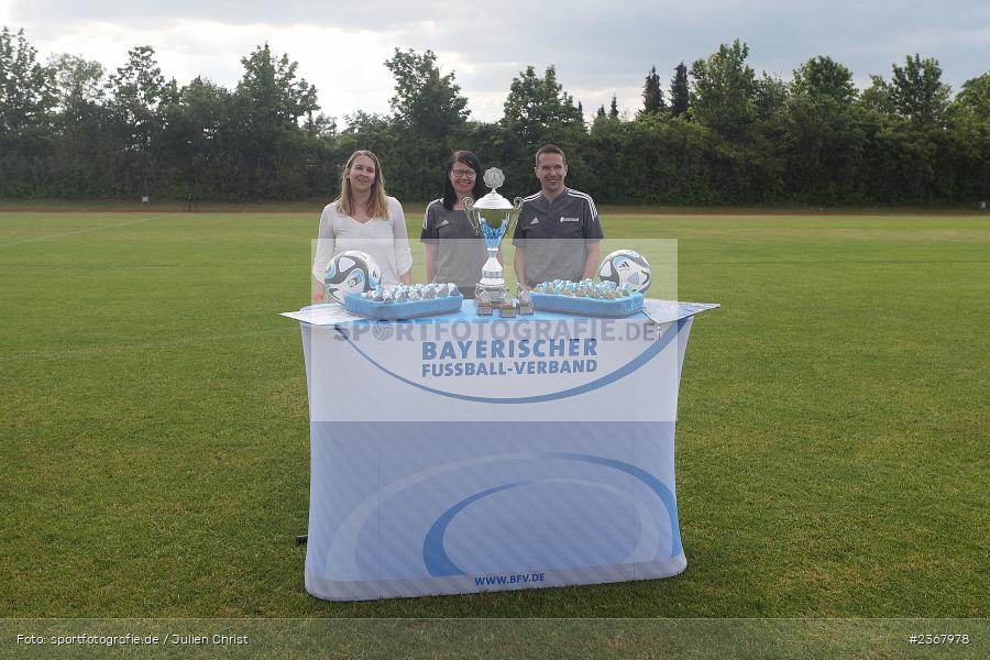 Medaillen, Pokal, Ehrung, Sportpark Heuchelhof, Würzburg, 10.06.2023, sport, action, BFV, Fussball, Finale, BFV-Verbandspokal, FFC, FWK, FFC Wacker München, FC Würzburger Kickers - Bild-ID: 2367978