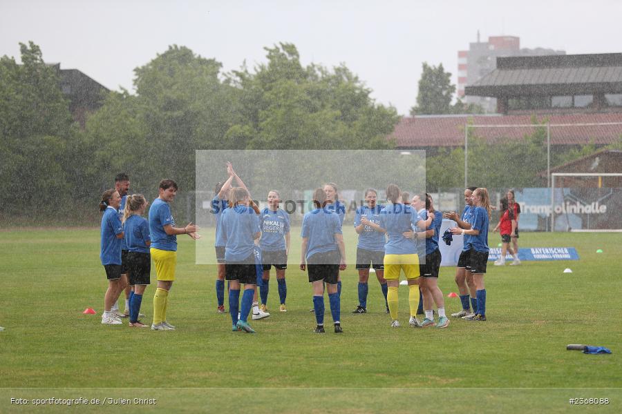 Team, Sportpark Heuchelhof, Würzburg, 10.06.2023, sport, action, BFV, Fussball, Finale, BFV-Verbandspokal, FFC, FWK, FFC Wacker München, FC Würzburger Kickers - Bild-ID: 2368088