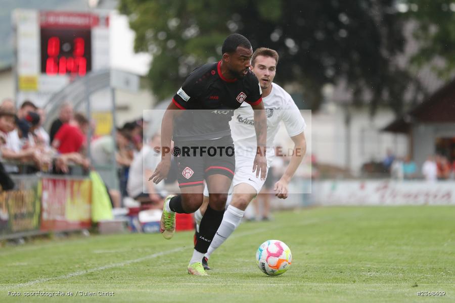 Fabrice Montcheu, Sportgelände, Karlburg, 29.06.2023, sport, action, BFV, Fussball, Regionalliga Bayern, Landesliga, Landesfreundschaftsspiele, FWK, TSV, FC Würzburger Kickers, TSV Karlburg - Bild-ID: 2368429
