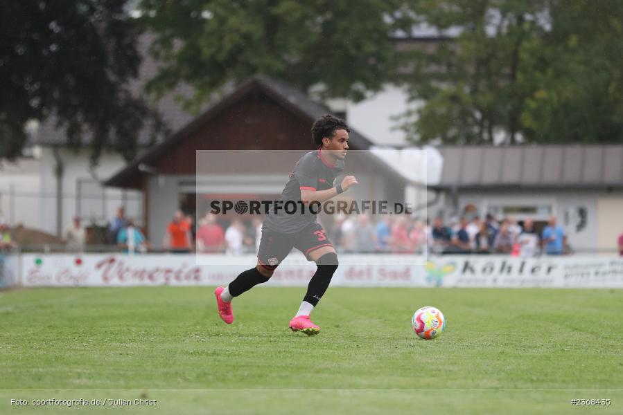 Noah Agbaje, Sportgelände, Karlburg, 29.06.2023, sport, action, BFV, Fussball, Regionalliga Bayern, Landesliga, Landesfreundschaftsspiele, FWK, TSV, FC Würzburger Kickers, TSV Karlburg - Bild-ID: 2368435