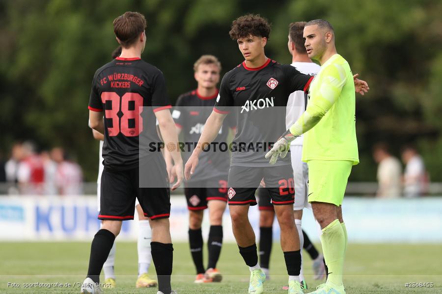 Marvin Fischer-Vallecilla, Sportgelände, Karlburg, 29.06.2023, sport, action, BFV, Fussball, Regionalliga Bayern, Landesliga, Landesfreundschaftsspiele, FWK, TSV, FC Würzburger Kickers, TSV Karlburg - Bild-ID: 2368453 Marvin Fischer-Vallecilla, Sportgelände, Karlburg, 29.06.2023, sport, action, BFV, Fussball, Regionalliga Bayern, Landesliga, Landesfreundschaftsspiele, FWK, TSV, FC Würzburger Kickers, TSV Karlburg - Bild-ID: 2368453