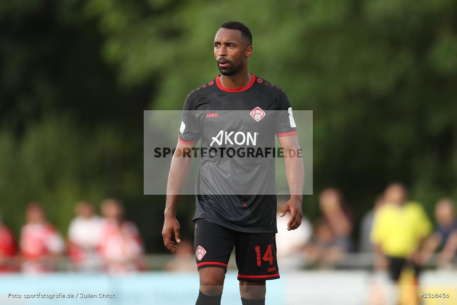 Saliou Sané, Sportgelände, Karlburg, 29.06.2023, sport, action, BFV, Fussball, Regionalliga Bayern, Landesliga, Landesfreundschaftsspiele, FWK, TSV, FC Würzburger Kickers, TSV Karlburg - Bild-ID: 2368456 Saliou Sané, Sportgelände, Karlburg, 29.06.2023, sport, action, BFV, Fussball, Regionalliga Bayern, Landesliga, Landesfreundschaftsspiele, FWK, TSV, FC Würzburger Kickers, TSV Karlburg - Bild-ID: 2368456