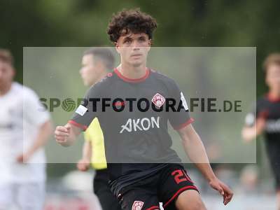 Fotos von TSV Karlburg - FC Würzburger Kickers auf sportfotografie.de