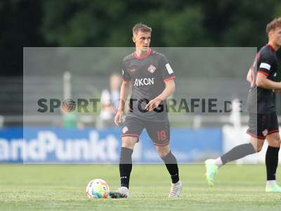 Fotos von TSV Karlburg - FC Würzburger Kickers auf sportfotografie.de