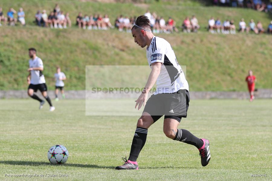Yannik Amthor, Sportgelände, Fuchsstadt, 08.07.2023, sport, action, BFV, Fussball, Landesfreundschaftsspiele, Regionalliga Bayern, Landesliga Nordwest, 1. FC Schweinfurt 1905, FC Fuchsstadt - Bild-ID: 2369115