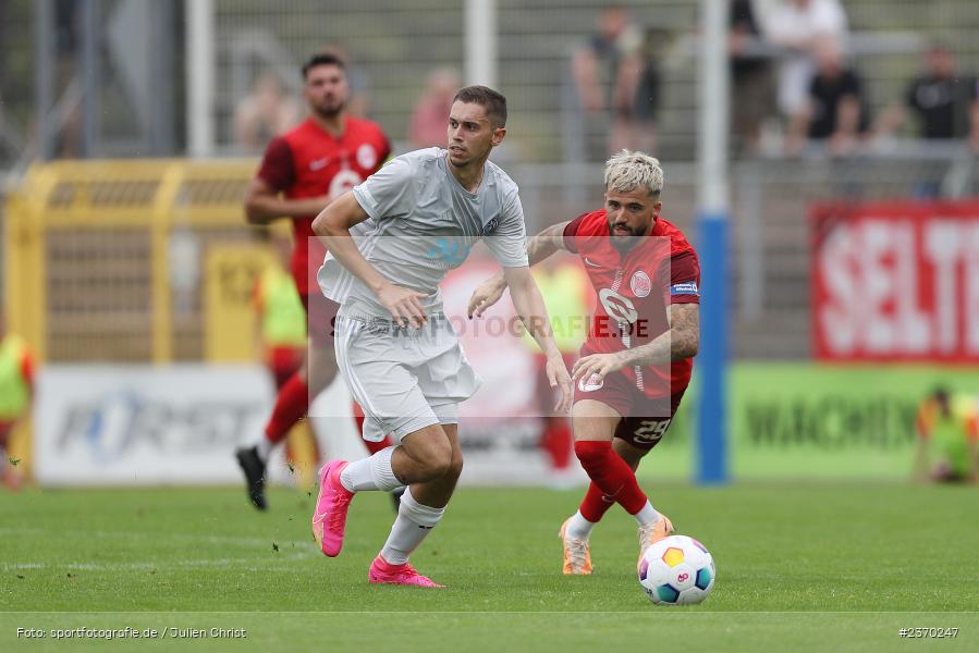 Veit Klement, Stadion am Schönbusch, Aschaffenburg, 15.07.2023, sport, action, BFV, Fussball, Regionalfreundschaftsspiele, OFC, SVA, Kickers Offenbach, SV Viktoria Aschaffenburg - Bild-ID: 2370247