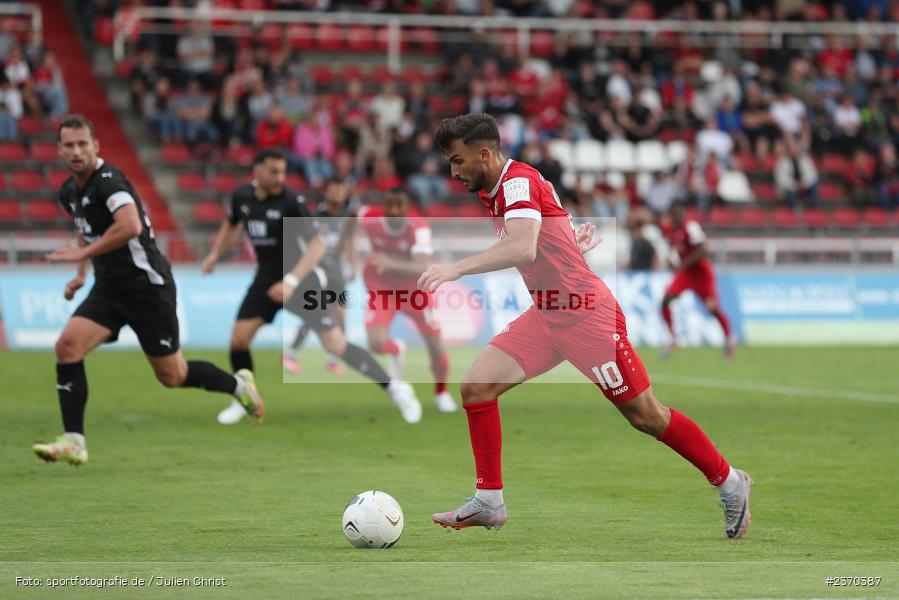 Dardan Karimani, AKON Arena, Würzburg, 21.07.2023, sport, action, BFV, Fussball, Saison 2023/2024, Regionalliga Bayern, FCM, FWK, FC Memmingen, FC Würzburger Kickers - Bild-ID: 2370387 Dardan Karimani, AKON Arena, Würzburg, 21.07.2023, sport, action, BFV, Fussball, Saison 2023/2024, Regionalliga Bayern, FCM, FWK, FC Memmingen, FC Würzburger Kickers - Bild-ID: 2370387