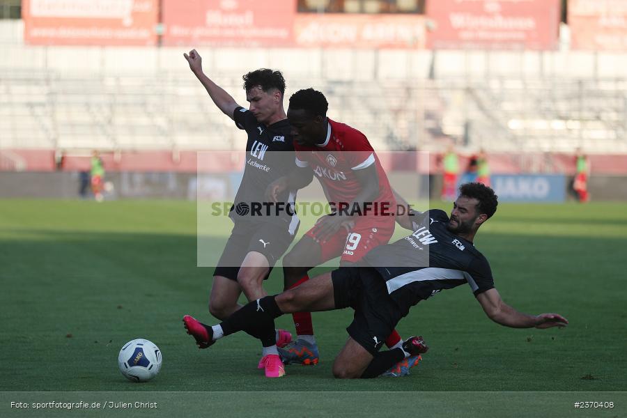 Janis Peter, AKON Arena, Würzburg, 21.07.2023, sport, action, BFV, Fussball, Saison 2023/2024, Regionalliga Bayern, FCM, FWK, FC Memmingen, FC Würzburger Kickers - Bild-ID: 2370408