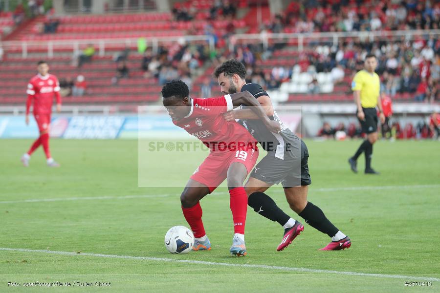 Benjika Caciel, AKON Arena, Würzburg, 21.07.2023, sport, action, BFV, Fussball, Saison 2023/2024, Regionalliga Bayern, FCM, FWK, FC Memmingen, FC Würzburger Kickers - Bild-ID: 2370410