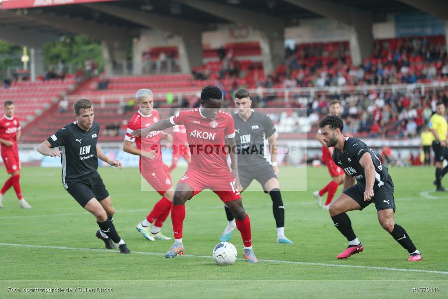 Benjika Caciel, AKON Arena, Würzburg, 21.07.2023, sport, action, BFV, Fussball, Saison 2023/2024, Regionalliga Bayern, FCM, FWK, FC Memmingen, FC Würzburger Kickers - Bild-ID: 2370412