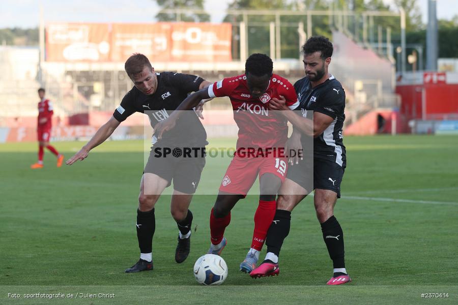 Benjika Caciel, AKON Arena, Würzburg, 21.07.2023, sport, action, BFV, Fussball, Saison 2023/2024, Regionalliga Bayern, FCM, FWK, FC Memmingen, FC Würzburger Kickers - Bild-ID: 2370414
