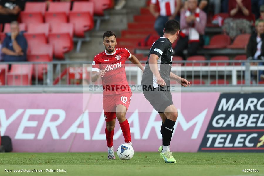 Dardan Karimani, AKON Arena, Würzburg, 21.07.2023, sport, action, BFV, Fussball, Saison 2023/2024, Regionalliga Bayern, FCM, FWK, FC Memmingen, FC Würzburger Kickers - Bild-ID: 2370466 Dardan Karimani, AKON Arena, Würzburg, 21.07.2023, sport, action, BFV, Fussball, Saison 2023/2024, Regionalliga Bayern, FCM, FWK, FC Memmingen, FC Würzburger Kickers - Bild-ID: 2370466