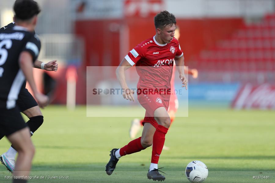 Fabian Wessig, AKON Arena, Würzburg, 21.07.2023, sport, action, BFV, Fussball, Saison 2023/2024, Regionalliga Bayern, FCM, FWK, FC Memmingen, FC Würzburger Kickers - Bild-ID: 2370481