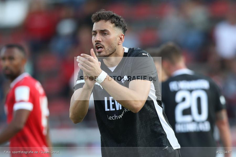 David Bauer, AKON Arena, Würzburg, 21.07.2023, sport, action, BFV, Fussball, Saison 2023/2024, Regionalliga Bayern, FCM, FWK, FC Memmingen, FC Würzburger Kickers - Bild-ID: 2370487