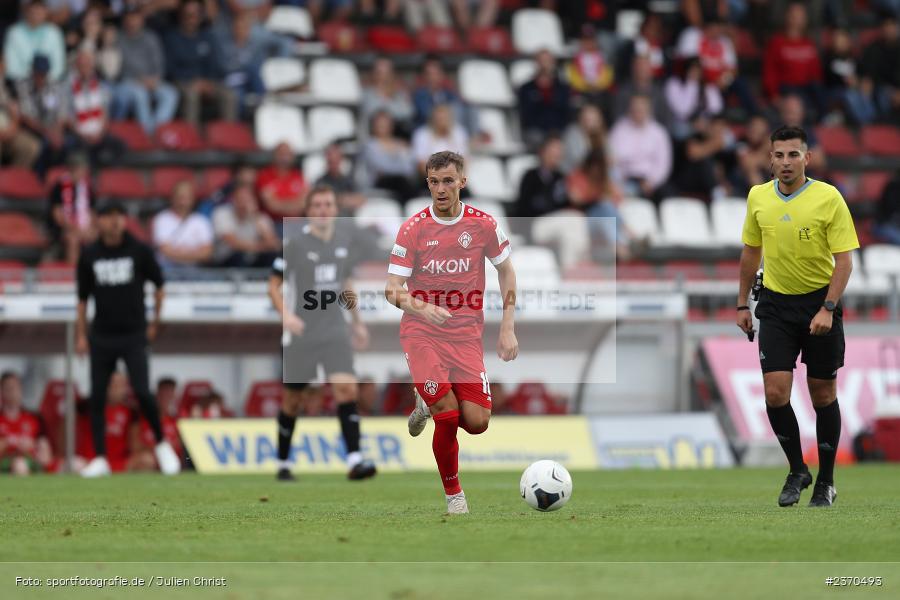 Maximilian Zaiser, AKON Arena, Würzburg, 21.07.2023, sport, action, BFV, Fussball, Saison 2023/2024, Regionalliga Bayern, FCM, FWK, FC Memmingen, FC Würzburger Kickers - Bild-ID: 2370493