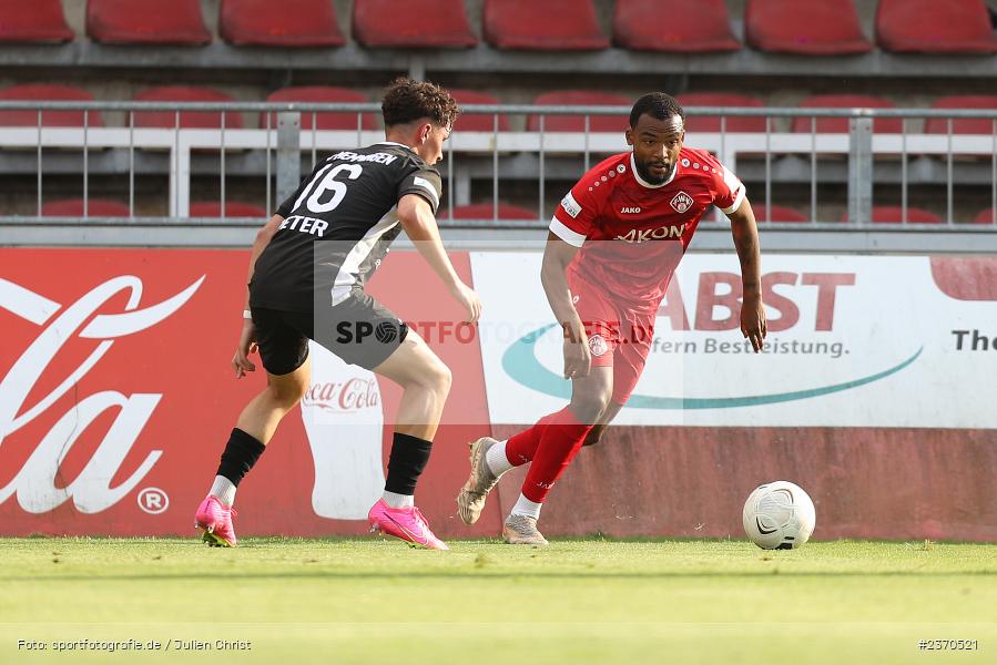 Fabrice Montcheu, AKON Arena, Würzburg, 21.07.2023, sport, action, BFV, Fussball, Saison 2023/2024, Regionalliga Bayern, FCM, FWK, FC Memmingen, FC Würzburger Kickers - Bild-ID: 2370521
