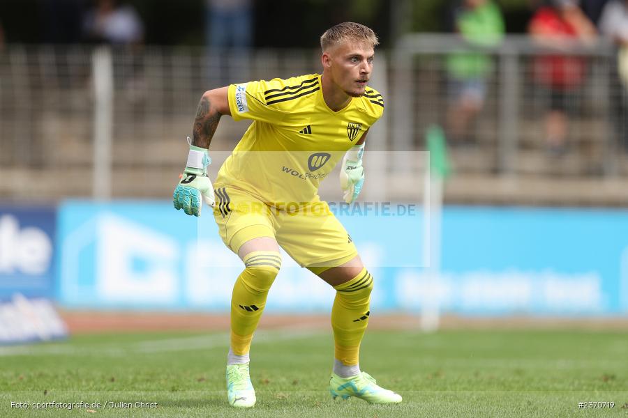 Lukas Wenzel, Sachs-Stadion, Schweinfurt, 22.07.2023, sport, action, BFV, Fussball, Saison 2023/2024, Regionalliga Bayern, SVA, FCS, SV Viktoria Aschaffenburg, 1. FC Schweinfurt 1905 - Bild-ID: 2370719