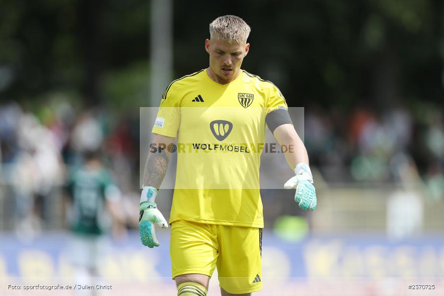 Lukas Wenzel, Sachs-Stadion, Schweinfurt, 22.07.2023, sport, action, BFV, Fussball, Saison 2023/2024, Regionalliga Bayern, SVA, FCS, SV Viktoria Aschaffenburg, 1. FC Schweinfurt 1905 - Bild-ID: 2370725