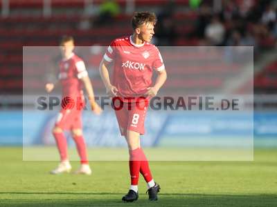 Fotos von FC Würzburger Kickers - FC Memmingen auf sportfotografie.de
