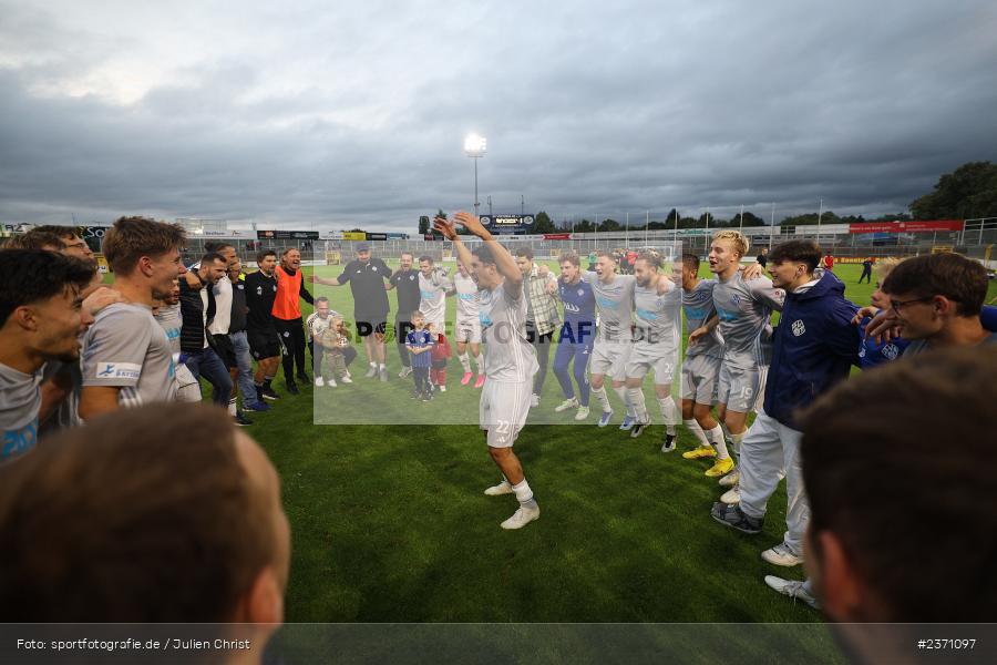 Hamza Boutakhrit, Stadion am Schönbusch, Aschaffenburg, 28.07.2023, sport, action, BFV, Fussball, Saison 2023/2024, 2. Spieltag, Regionalliga Bayern, TSV, SVA, TSV Buchbach, SV Viktoria Aschaffenburg - Bild-ID: 2371097