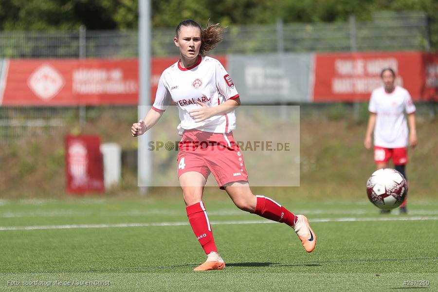 Nina Schulz, Sportpark Heuchelhof, Würzburg, 29.07.2023, sport, action, BFV, Fussball, Saison 2023/2024, Bayernliga, Regionalliga, Regional Freundschaftsspiele, SGF, FWK, SpVgg Greuther Fürth, FC Würzburger Kickers - Bild-ID: 2371250