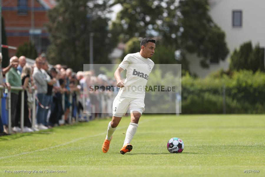 Ricardo Santos, Sportgelände, Gochsheim, 30.07.2023, sport, action, BFV, Fussball, Saison 2023/2024, 3. Spieltag, Landesliga Nordwest, TUS, TSV, TuS Aschaffenburg Leider, TSV Gochsheim - Bild-ID: 2371509 Ricardo Santos, Sportgelände, Gochsheim, 30.07.2023, sport, action, BFV, Fussball, Saison 2023/2024, 3. Spieltag, Landesliga Nordwest, TUS, TSV, TuS Aschaffenburg Leider, TSV Gochsheim - Bild-ID: 2371509