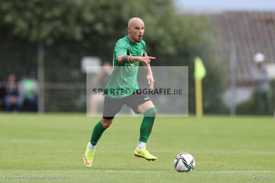 Edisan Berisha, Sportgelände, Forst, 01.08.2023, sport, action, BFV, Fussball, Saison 2023/2024, Regionalliga Bayern, Bezirksliga Unterfranken Ost, Runde 1, Toto Pokal, AUB, FOR, TSV Aubstadt, TSV Forst - Bild-ID: 2371867