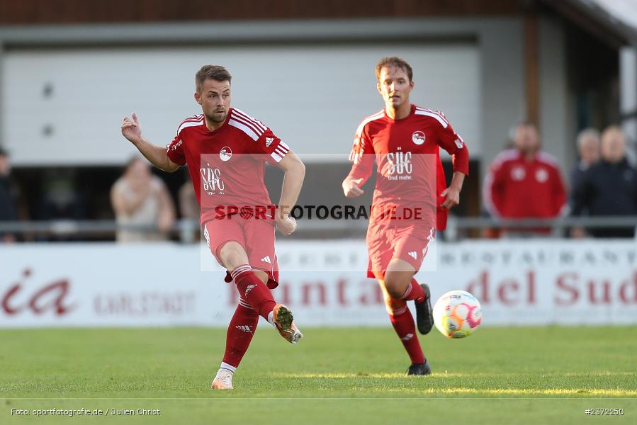 Fabian Carl, Sportgelände, Karlburg, 02.08.2023, sport, action, BFV, Fussball, Saison 2023/2024, 1. Runde, Toto-Pokal, Landesliga Nordwest, Bayernliga Nord, FCC, TSV, FC Coburg, TSV Karlburg - Bild-ID: 2372250 Fabian Carl, Sportgelände, Karlburg, 02.08.2023, sport, action, BFV, Fussball, Saison 2023/2024, 1. Runde, Toto-Pokal, Landesliga Nordwest, Bayernliga Nord, FCC, TSV, FC Coburg, TSV Karlburg - Bild-ID: 2372250